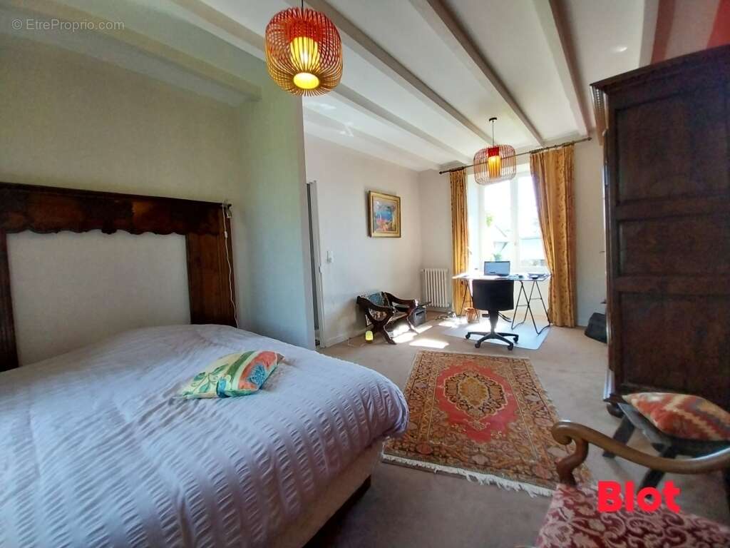 Maison à SAINT-MELOIR-DES-ONDES