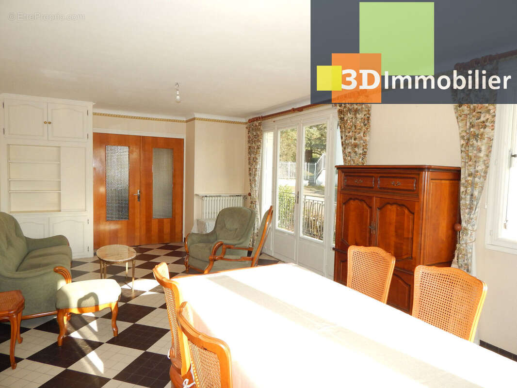 Photo 5 - Maison à LONS-LE-SAUNIER