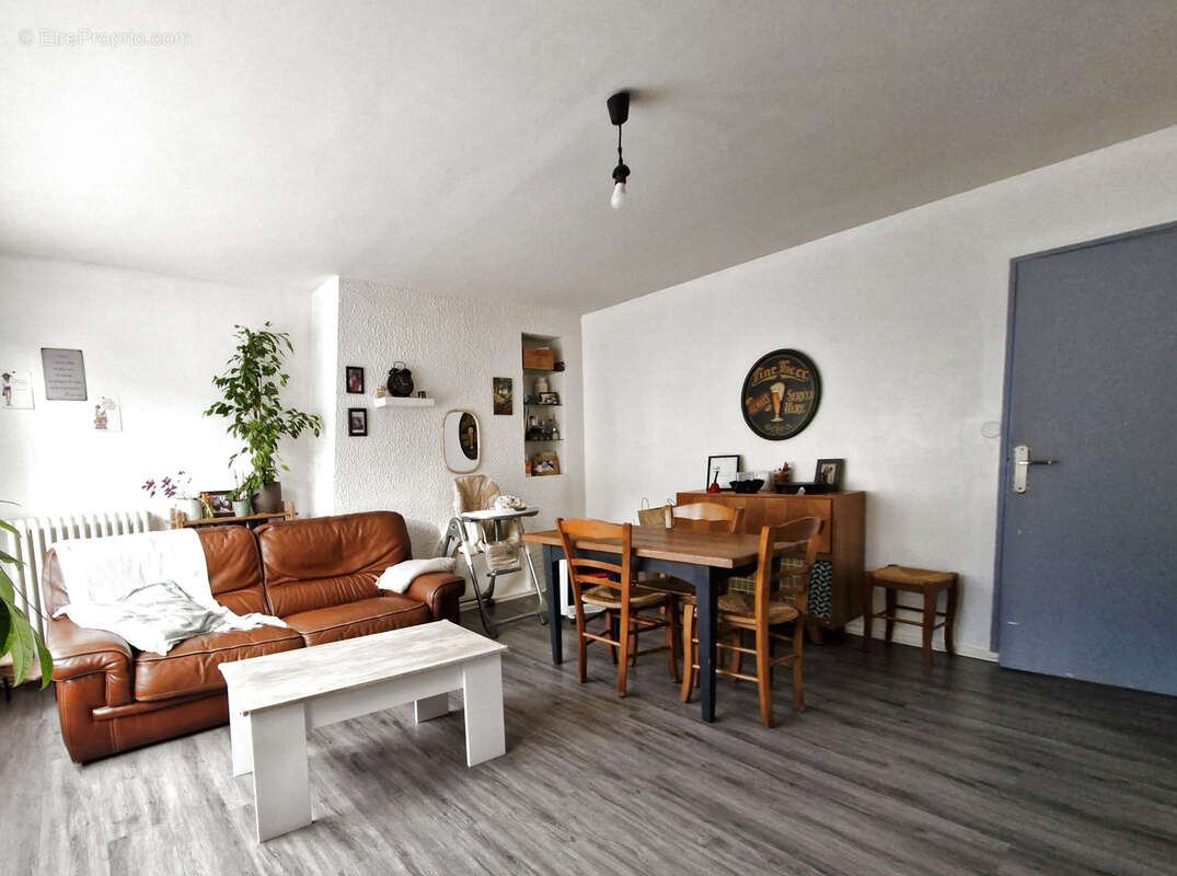 Maison à LONGUEVILLE-SUR-SCIE