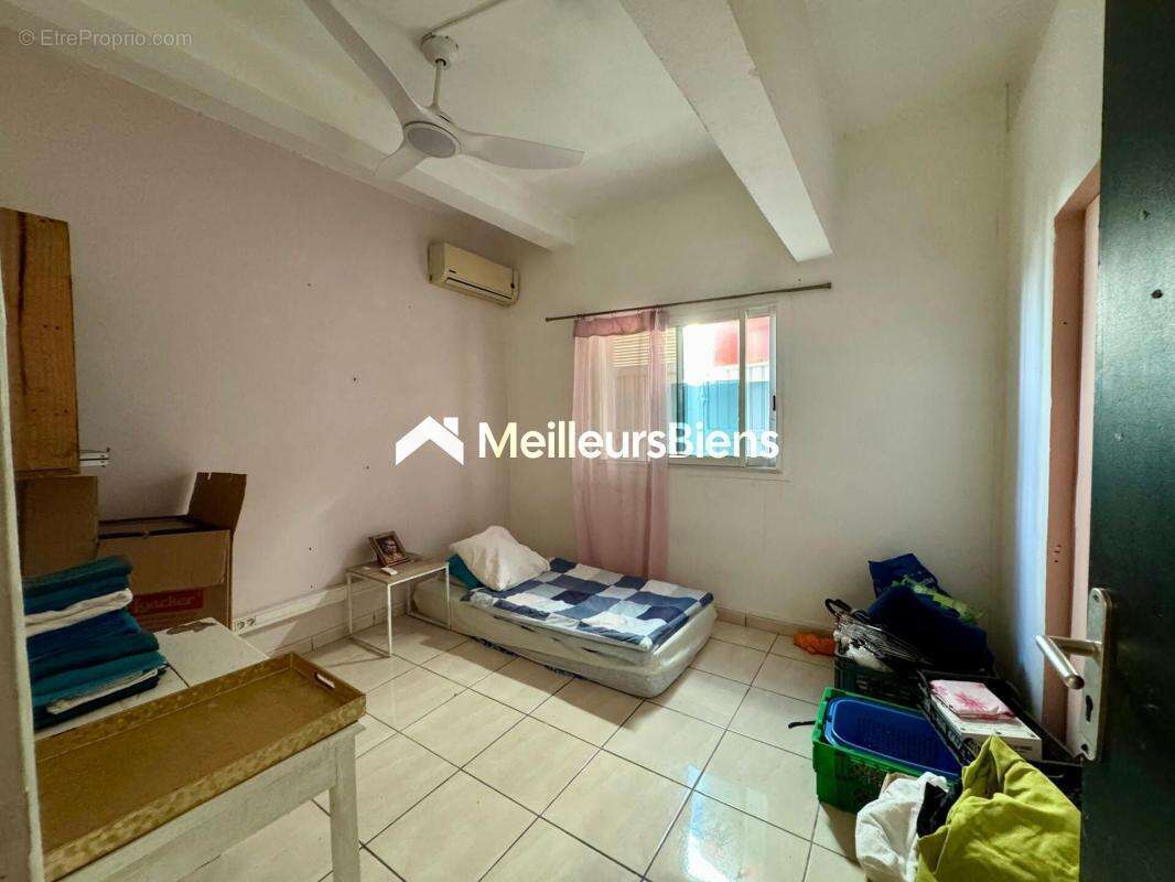 Maison de ville  Saint-Paul - photo 6