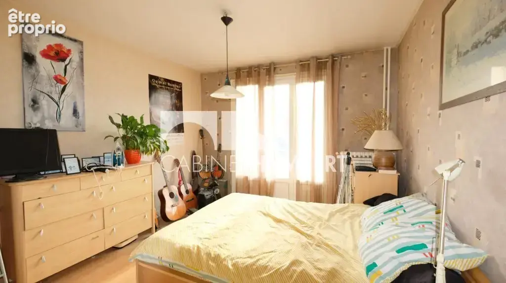 Appartement 3 pièces 55 m² à vendre à Saint-Etienne (42000) - photo 4