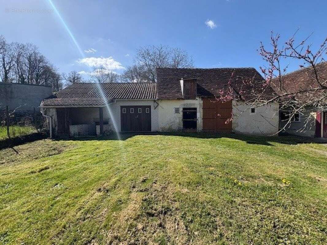 Photo 2 - Maison à CLION