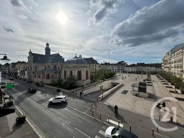 Appartement à FONTAINEBLEAU