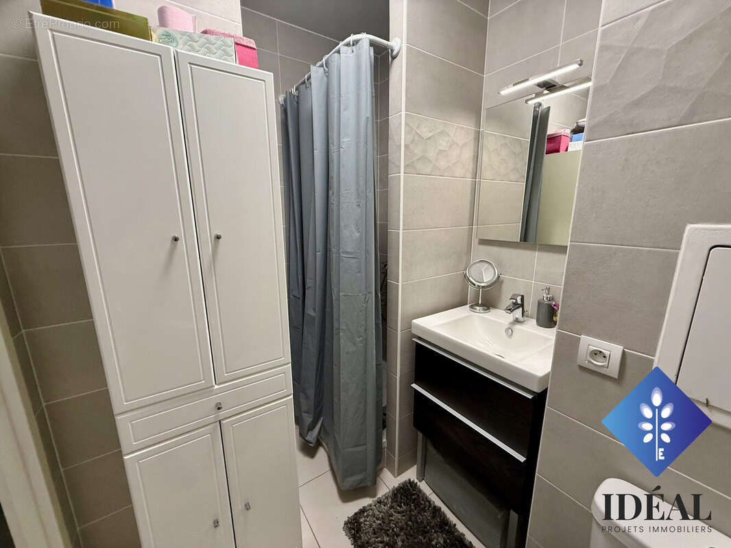 Appartement à MAISONS-ALFORT