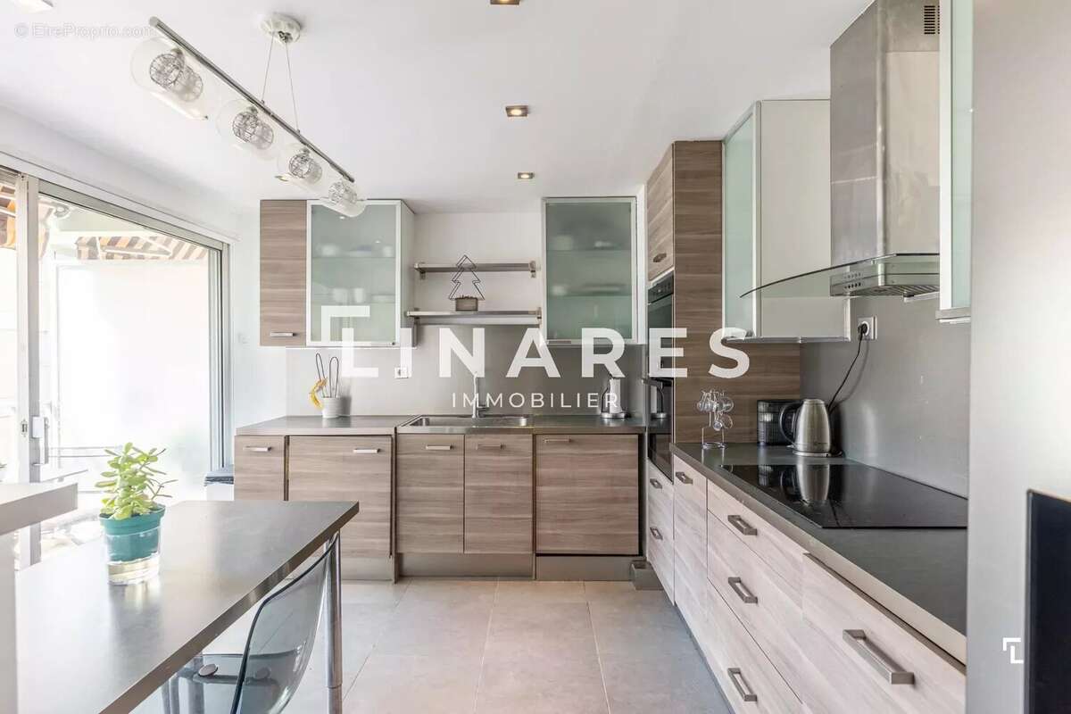 Appartement à AIX-EN-PROVENCE