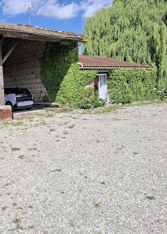 Maison à CINTEGABELLE