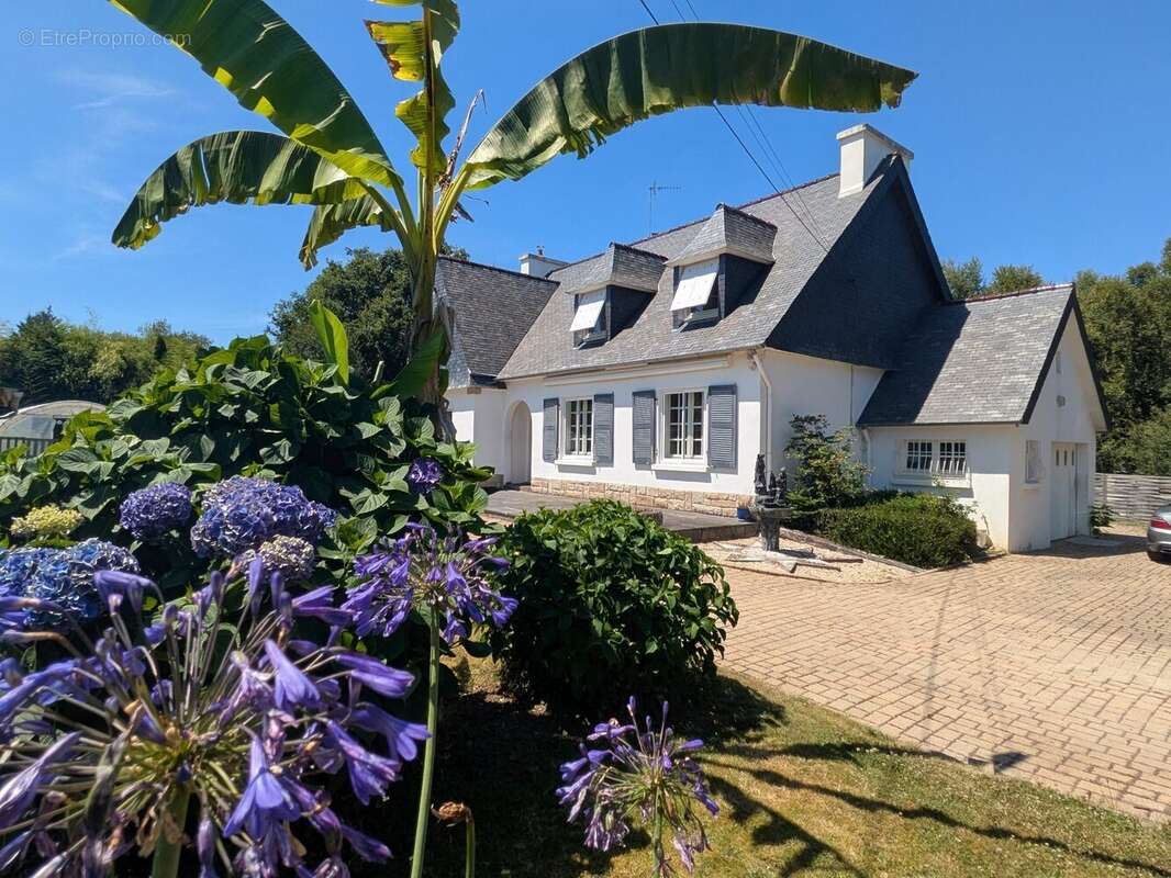 Maison à ERGUE-GABERIC