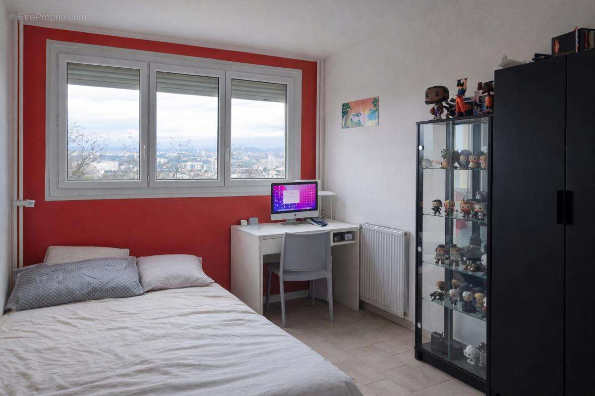 Appartement à MARSEILLE-10E