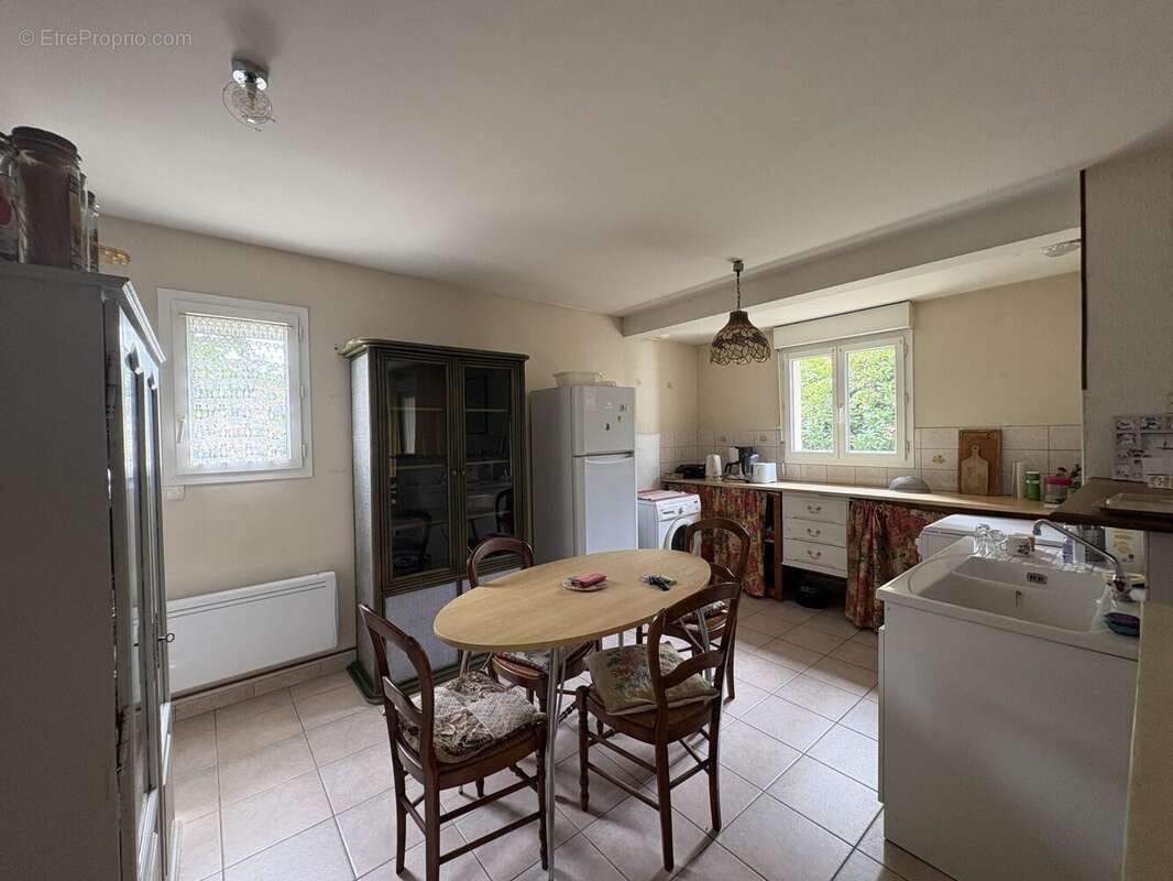 Maison 109 m² à Anctoville-Sur-Boscq  - photo 5