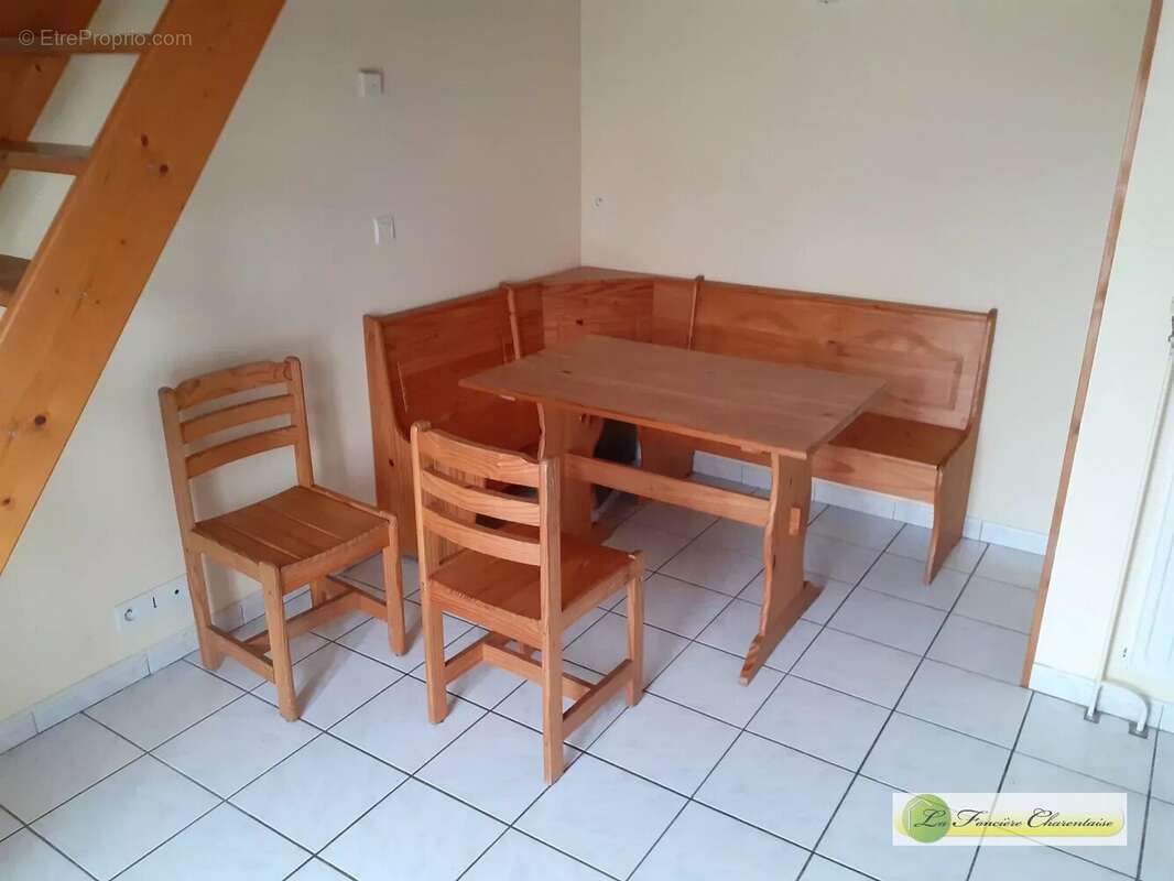 Appartement à SAINT-YRIEIX-SUR-CHARENTE