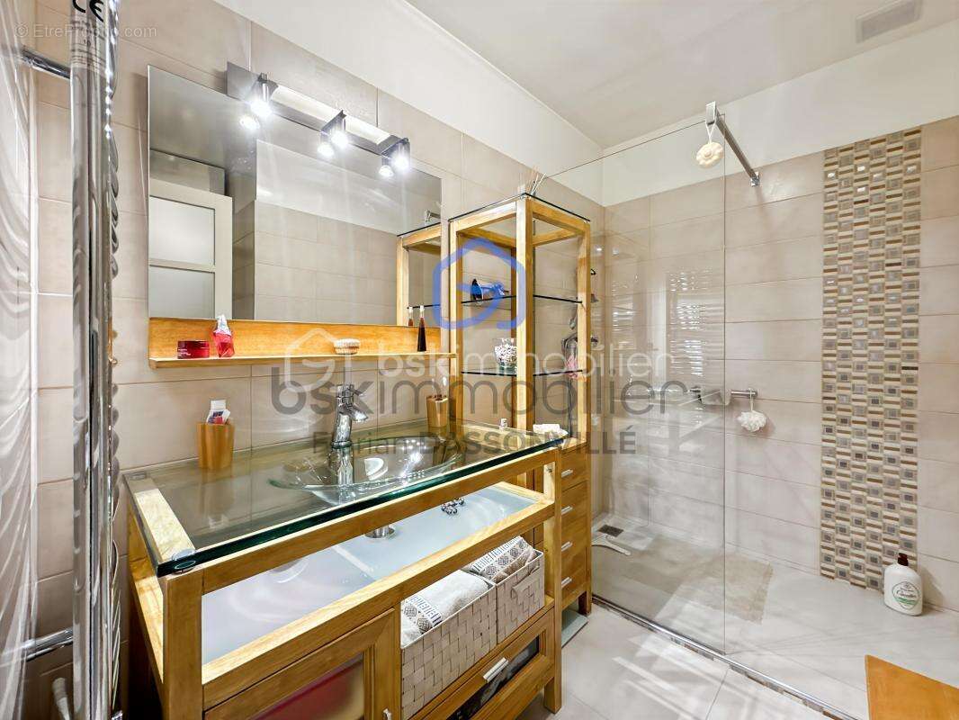 Maison PLAIN-PIED 120 m2 - 4 chambres - Terrain 586 m2 - Garage double - photo 12