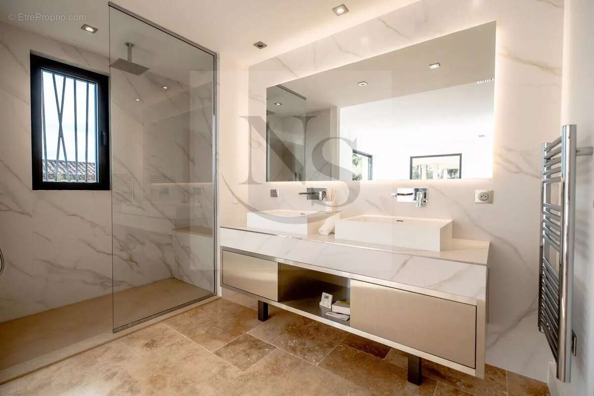 Maison à SAINTE-MAXIME