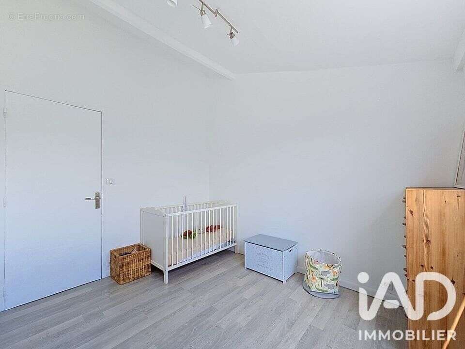 Maison 95 m² à Cesson  - photo 8