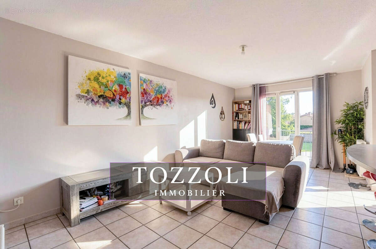 Appartement à HEYRIEUX