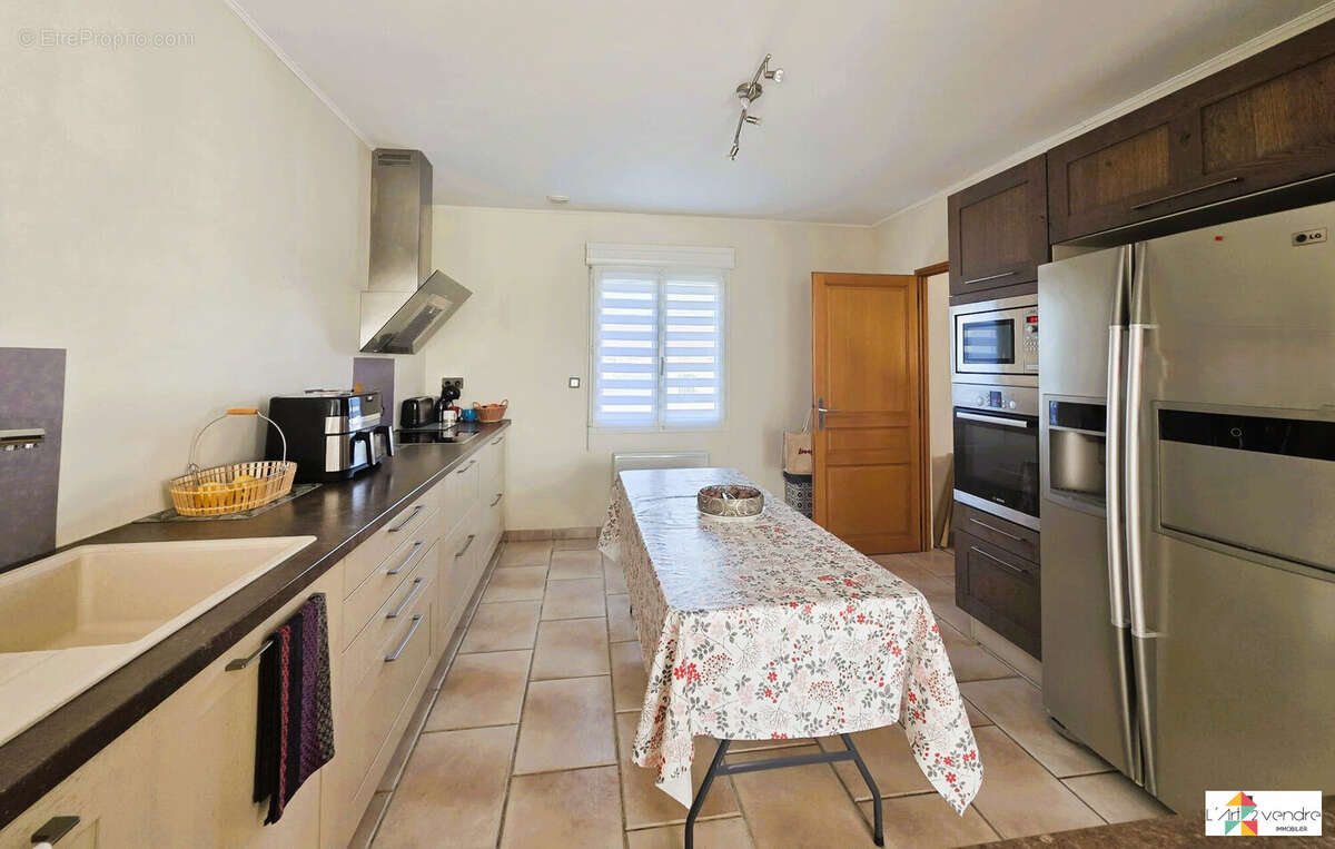 Maison à RESSONS-SUR-MATZ