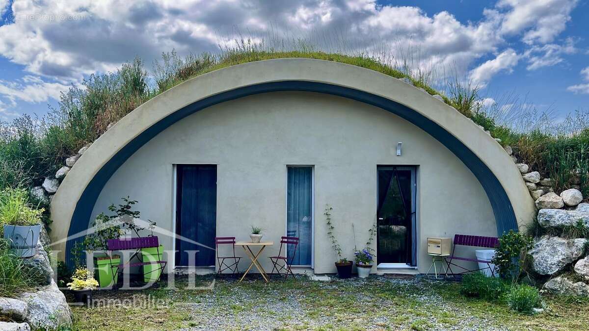 Maison à SADOURNIN