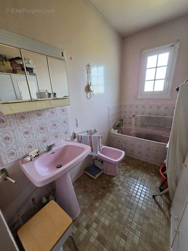 Maison à SAINT-LAURENT-NOUAN