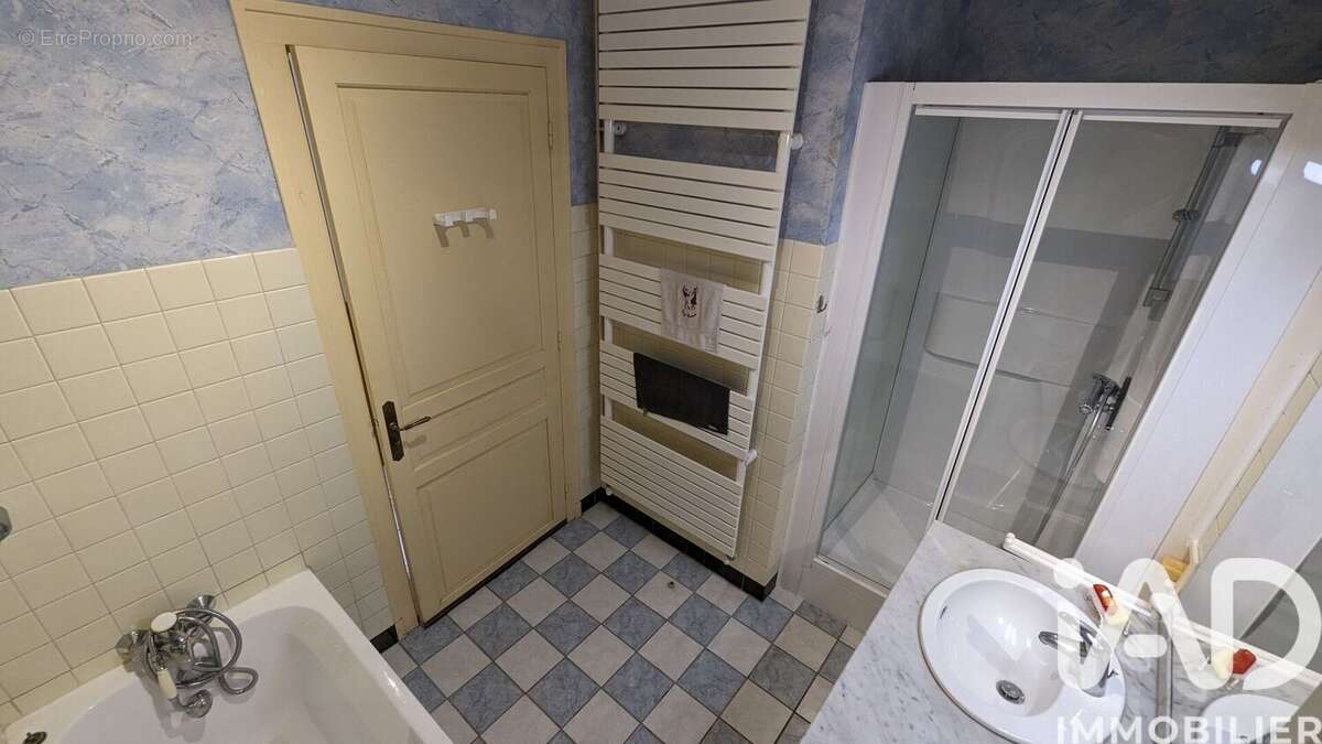 Photo 8 - Maison à MONTENDRE