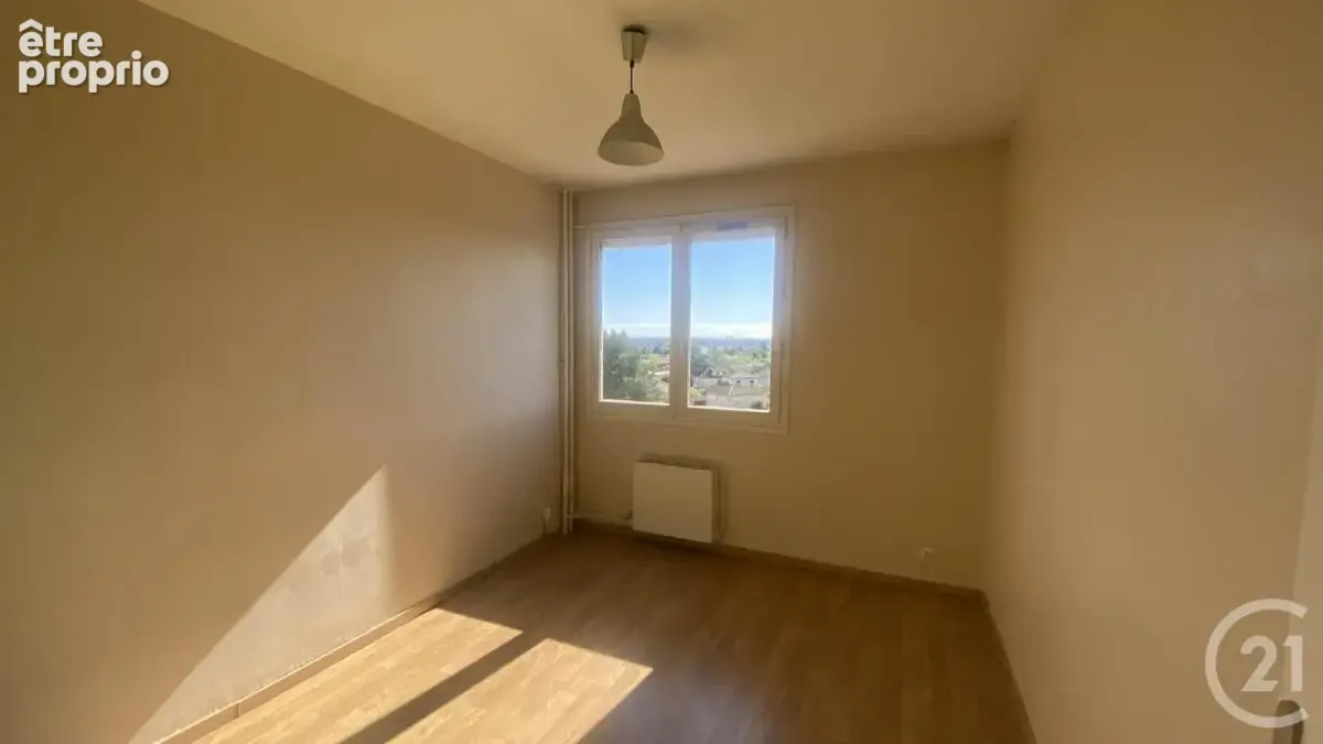 Appartement 4 pièces 77 m² à vendre à Corbas (69960) - photo 7