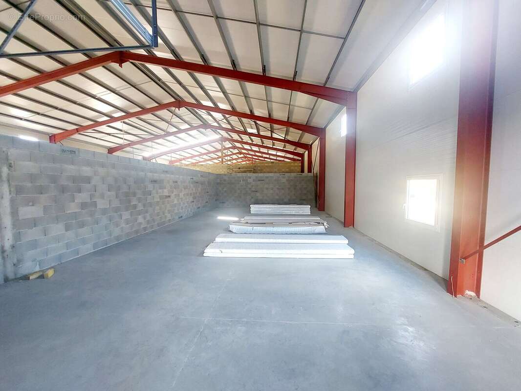 Photo 6 - Autre à MONTBRISON