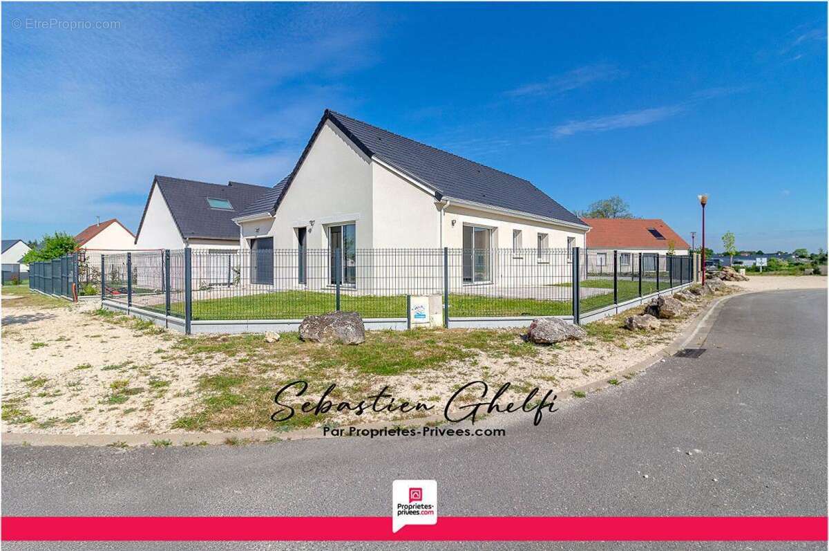 Maison à COUR-CHEVERNY