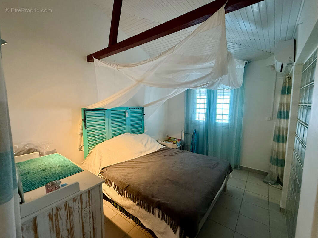 Maison à BOUILLANTE