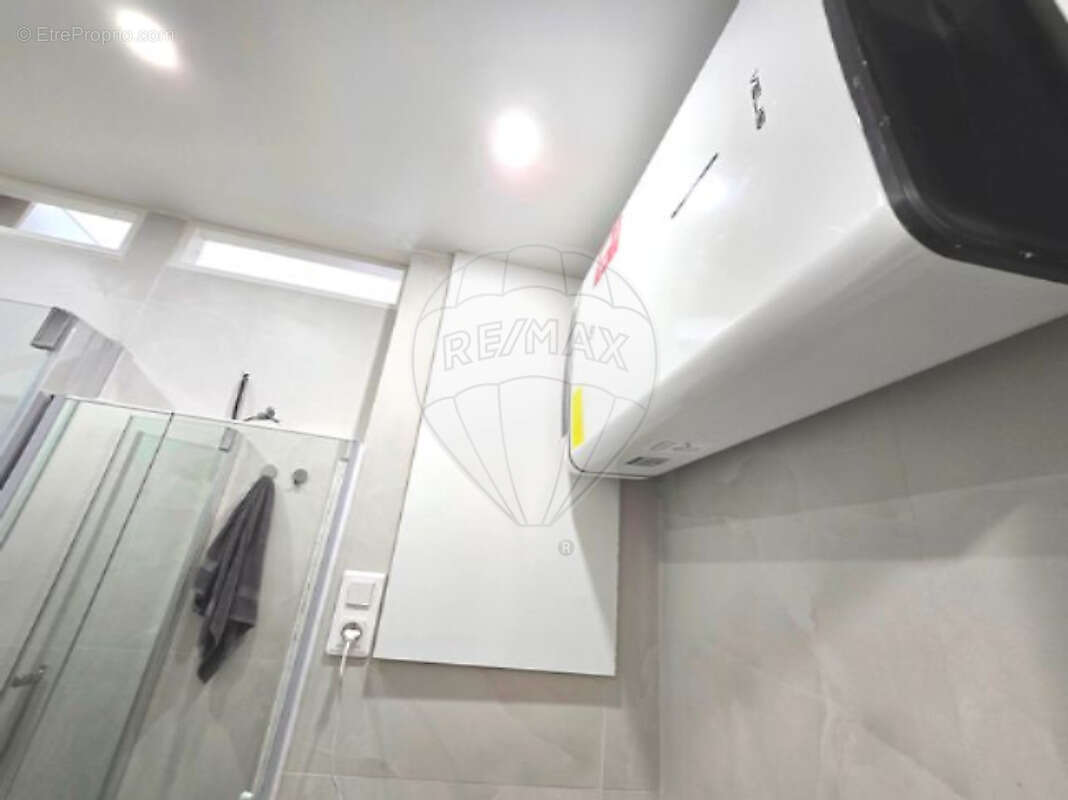 Appartement à PARIS-20E