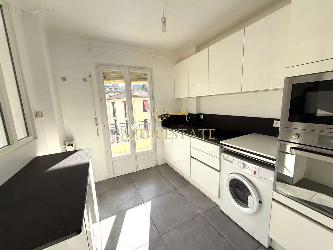 Appartement à MENTON