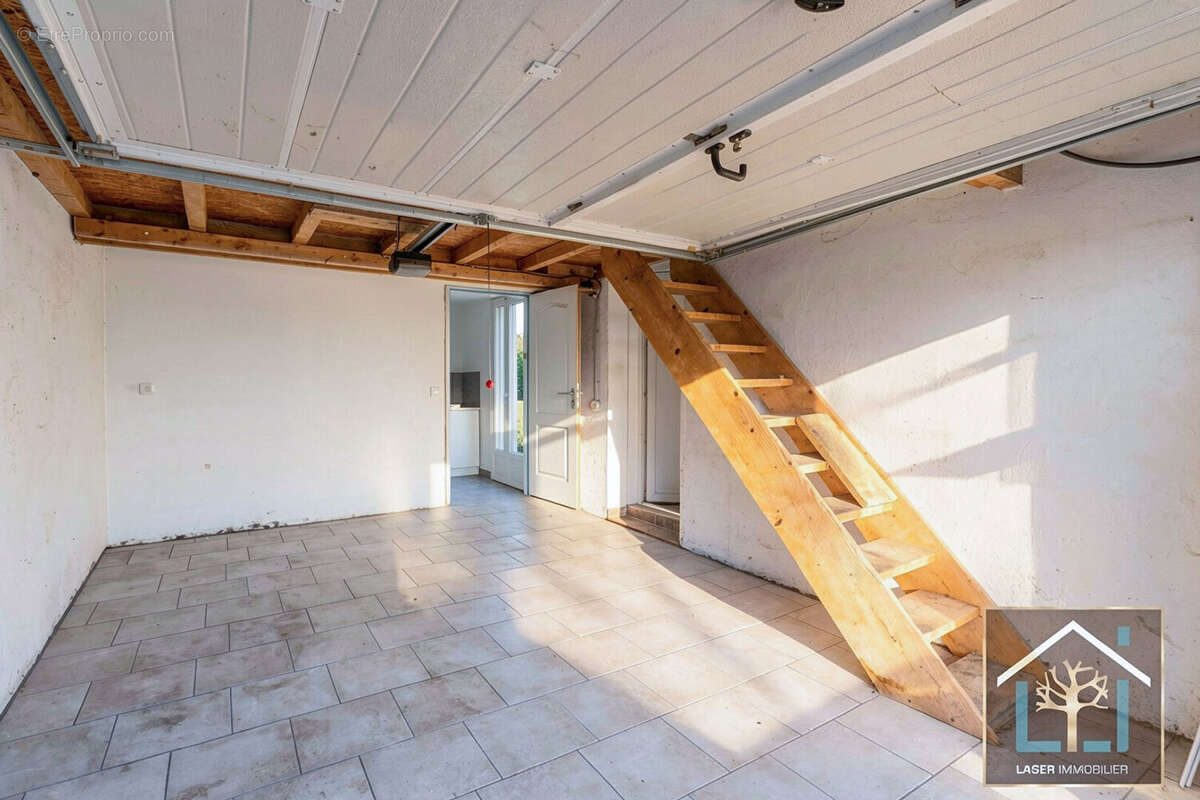 Maison à LA BOISSE