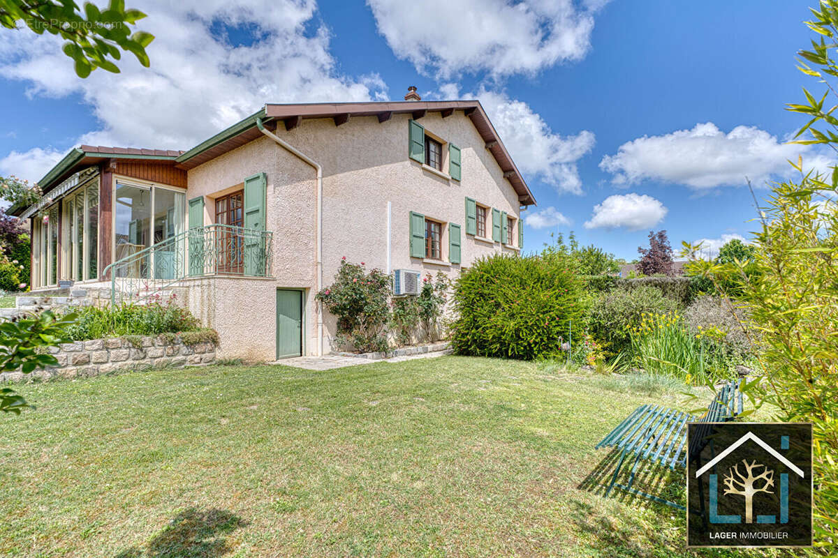 Maison à MONTLUEL