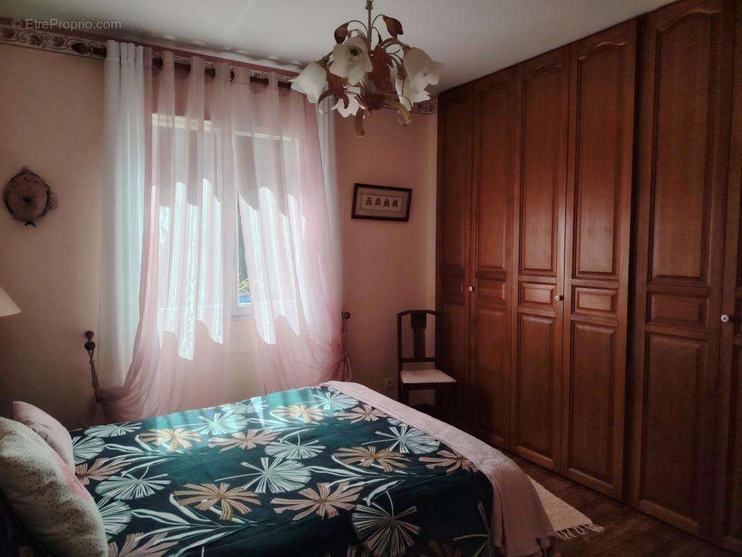 Belle maison avec vue dominante sur la vallée- A 5 minutes de la gare de Poitiers - photo 16