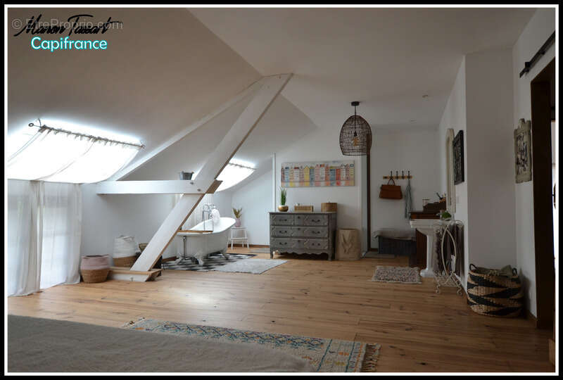 Maison à CHATEAU-L&#039;ABBAYE