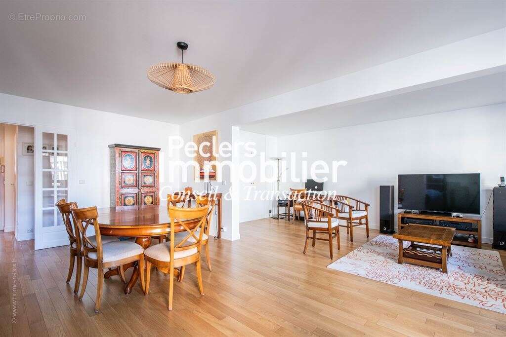 Appartement à RUEIL-MALMAISON