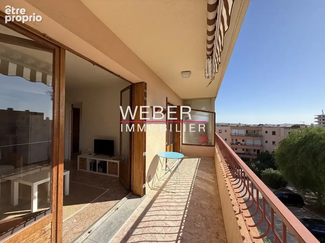 Appartement à SANARY-SUR-MER