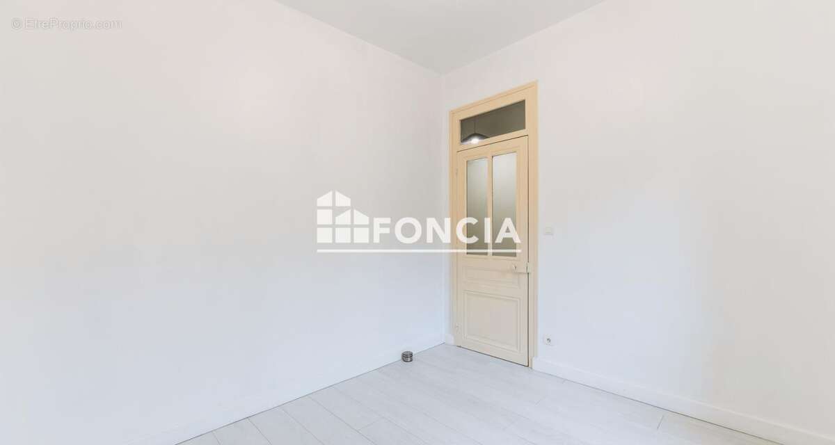 Appartement à VILLEURBANNE