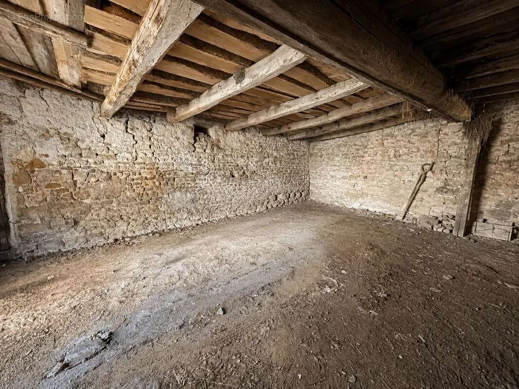 Maison à ARNAY-LE-DUC