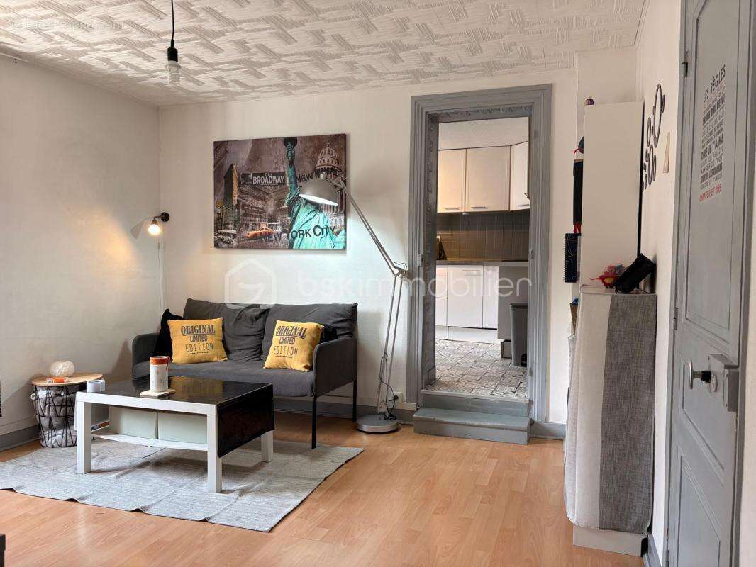 Appartement à CORBEIL-ESSONNES