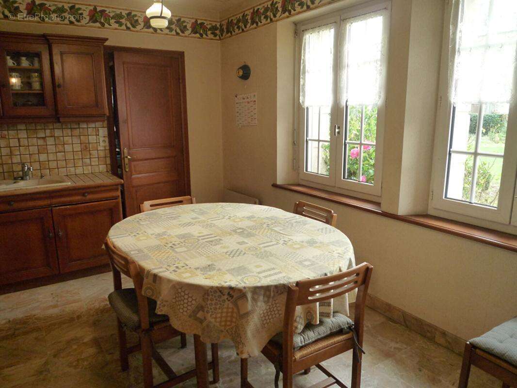 Maison à SAINT-POL-DE-LEON