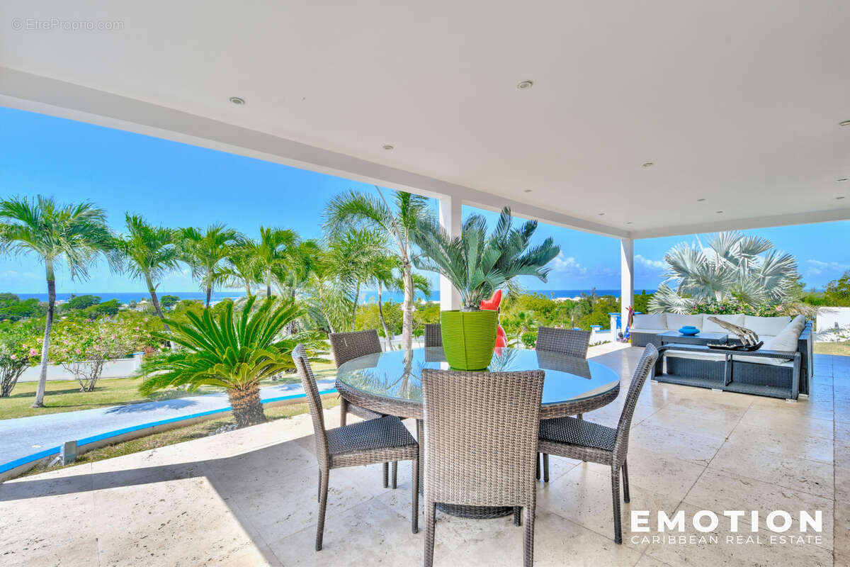 Propriété d’exception vue mer   971 m2 + 10 000 m2 de terrain - photo 16