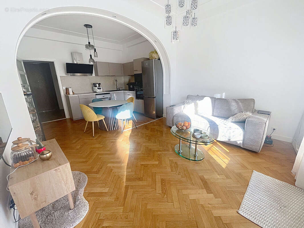 Appartement à NICE