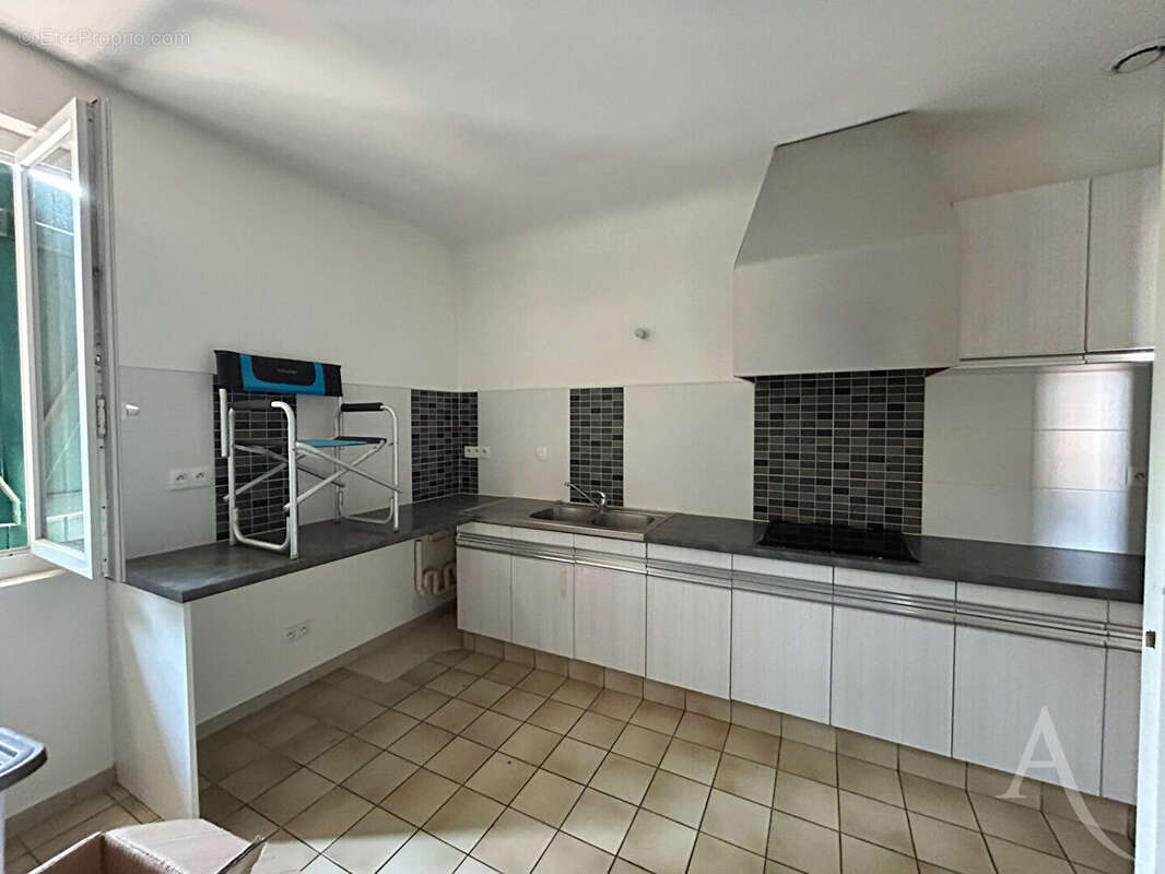 Appartement Soustons 4 pièce(s) 115 m2 - photo 4