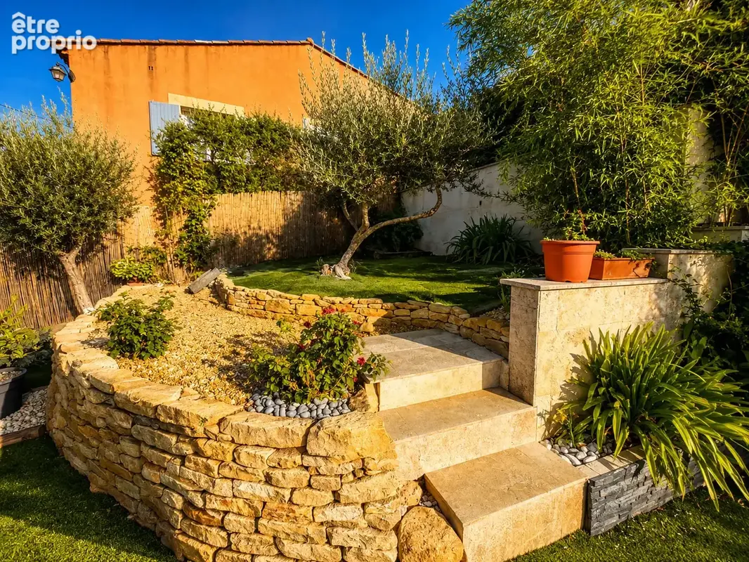 Villa 115 m2 T6 - 450 m2 de terrain avec piscine - 83470 ST MAXIMIN LA STE BAUME - photo 3