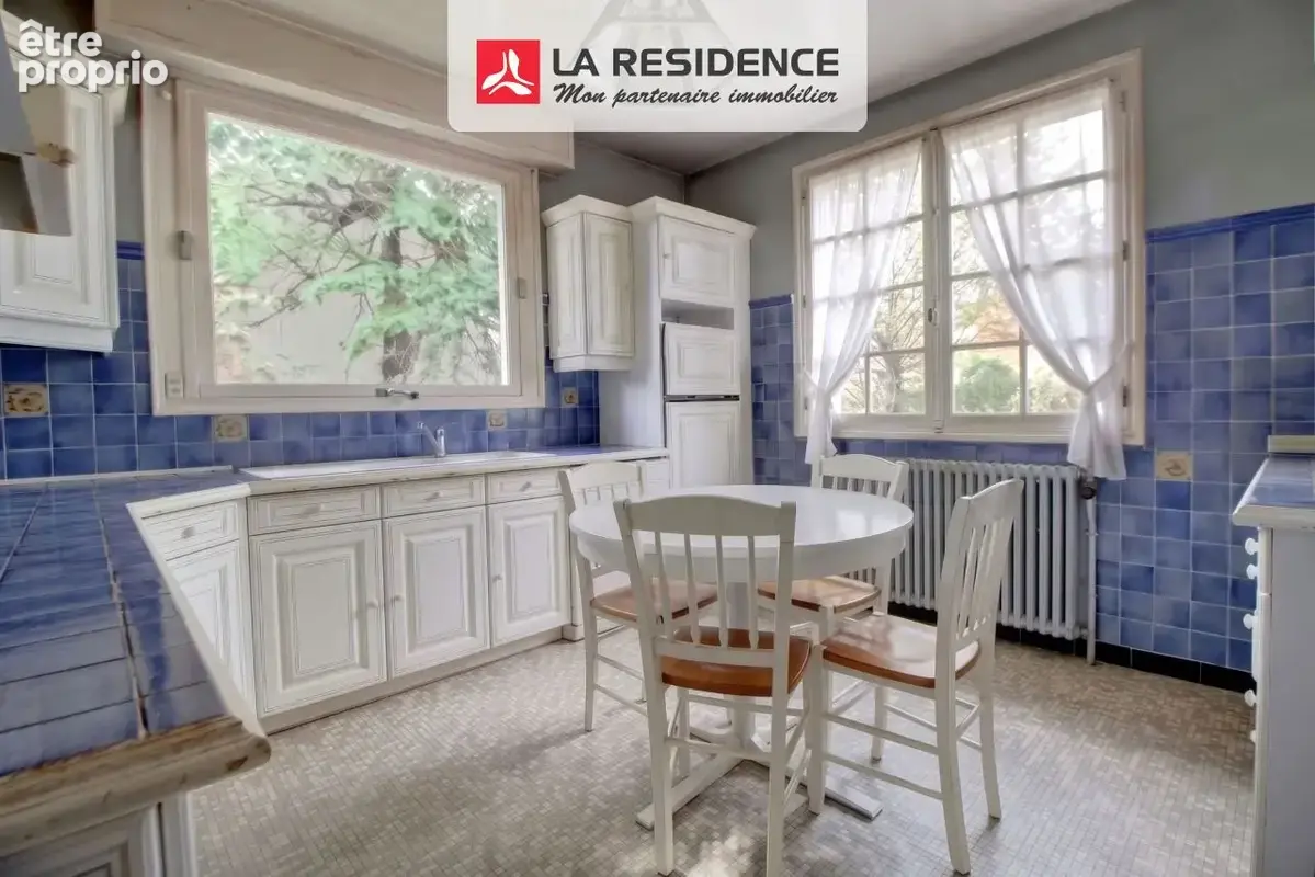 Maison 7 pièces 157 m² à vendre à Verneuil-Sur-Seine (78480) - photo 5