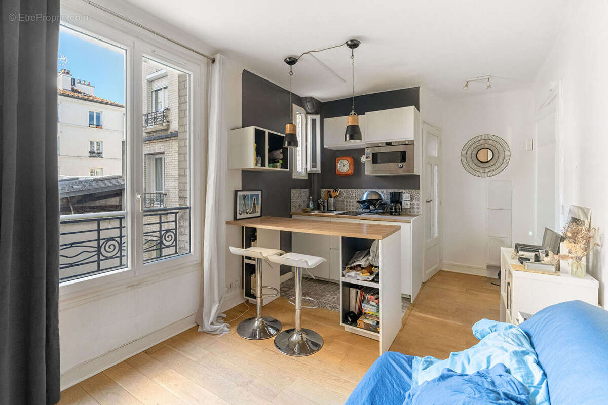 Etage eleve -  ascenseur - art deco - gardienne - photo 3