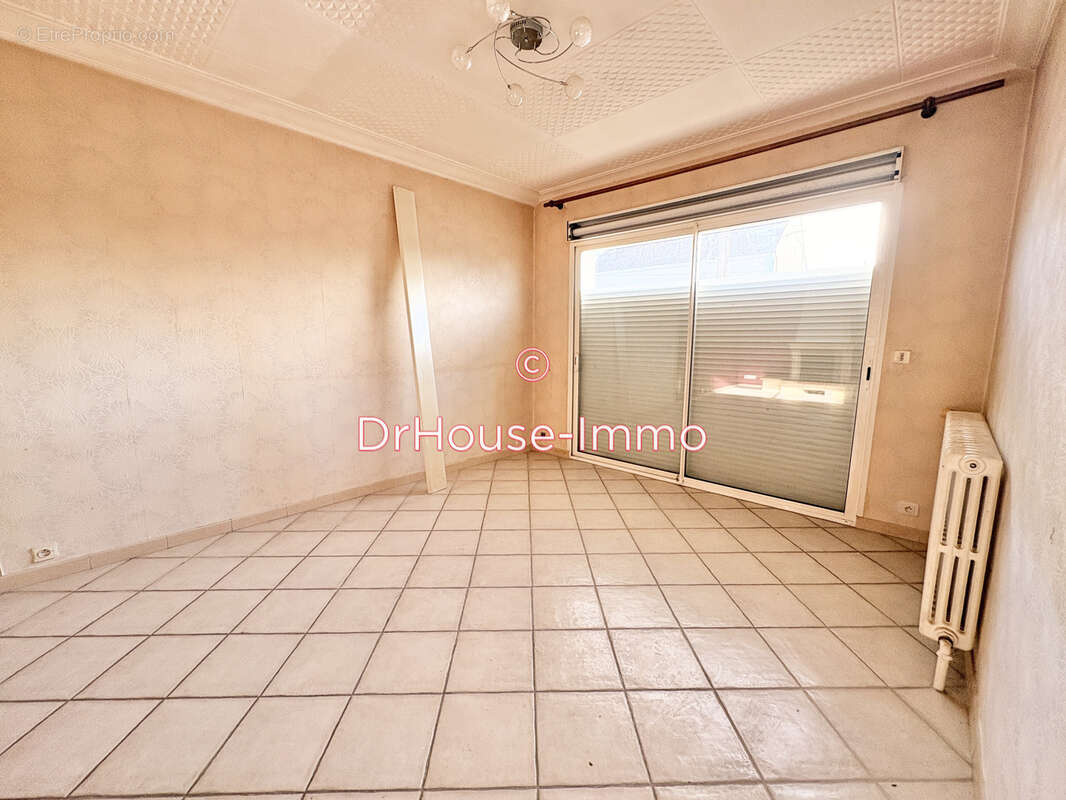 Maison à MANTES-LA-VILLE