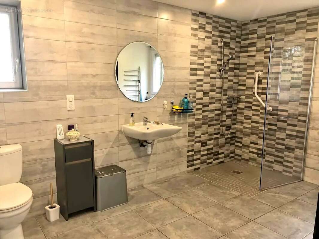 Maison - chambres d'hôtes & événementiel clé en main – et si votre prochain projet de vie commençait ici ! - photo 9