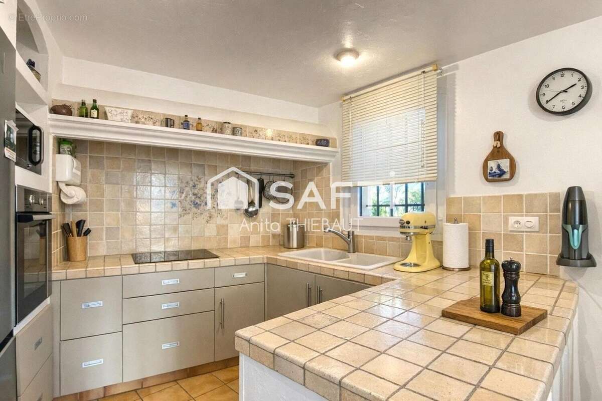 Photo 3 - Maison à FREJUS