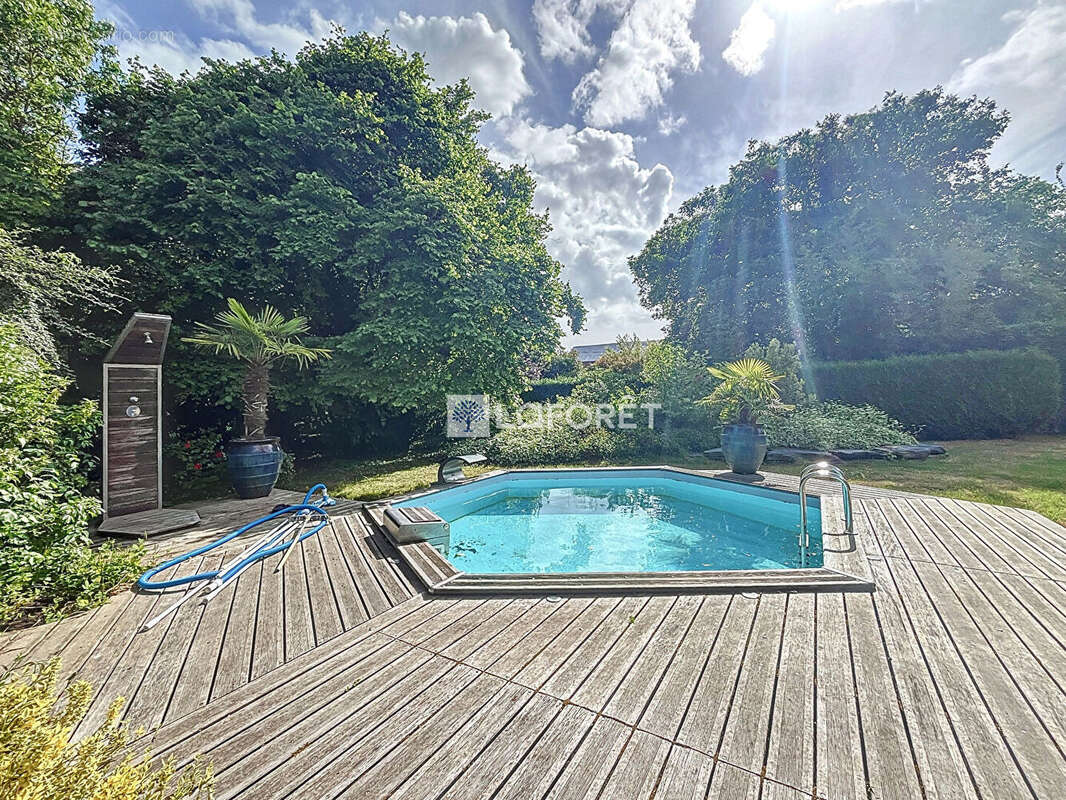 Maison à CHAUNY