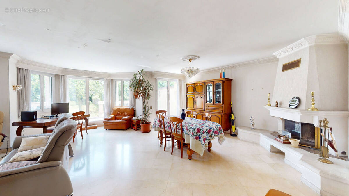 Maison à ROSNY-SOUS-BOIS