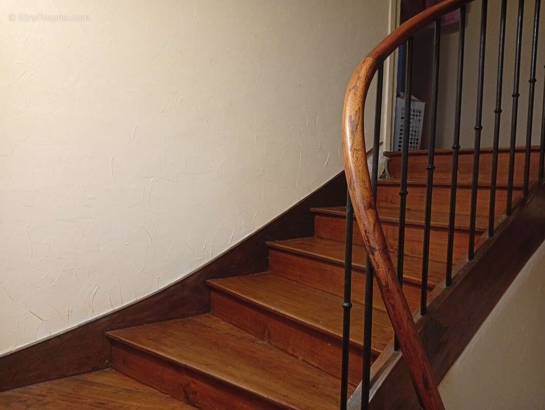 Maison à vendre 7 pièces  (09) - photo 9